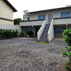 Morada Pinheiro 160m Da Apartamento Bombinhas